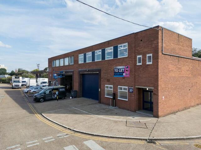 Bermondsey Trading Estate, Unit,rotherhithe New Road, Distribution Warehouse To Bermondsey Trading Estate, Unit,rotherhithe New Road, Distribution Warehouse To