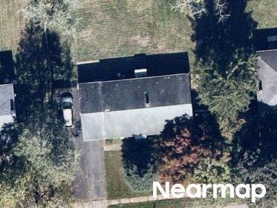 Carlson Ct, Closter, Preforeclosure Single-family Home