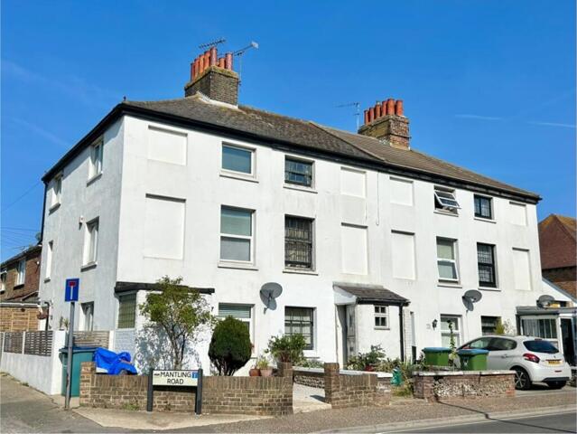 Arundel Road, Littlehampton, 3 Bedroom End