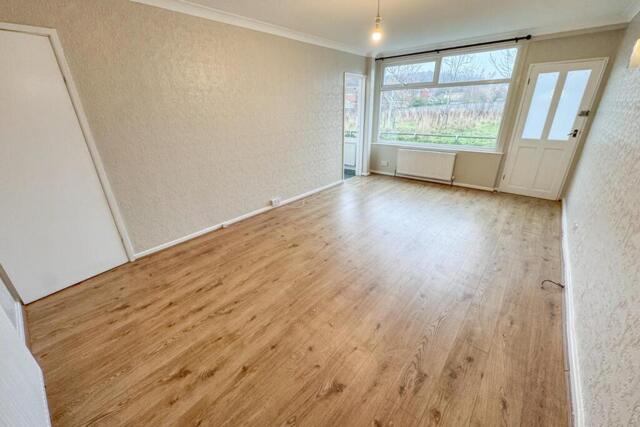 High Moor Court, Moortown, 2 Bedroom Apartment