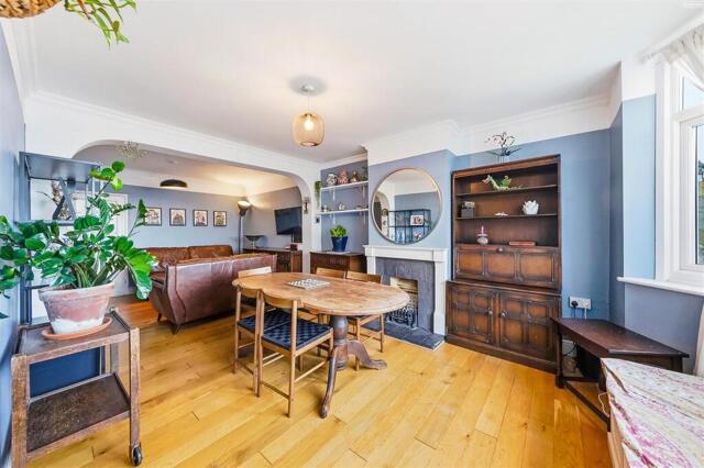 Lower Station Road, Crayford, 3 Bedroom Terraced