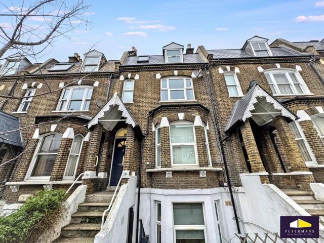 Herne Hill Road, Herne Hill, 3 Bedroom Flat