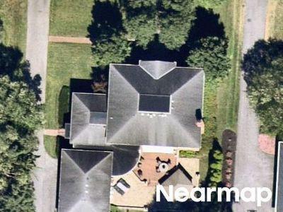 Brompton Ct, New Albany, Preforeclosure Single-family Home