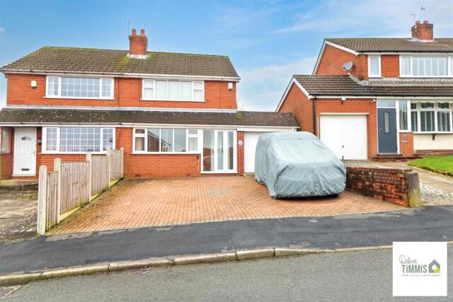 Southborough Crescent, Bradeley, 3 Bedroom Semi-detached Southborough Crescent, Bradeley, 3 Bedroom Semi-detached