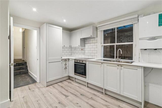 Glenelg Road, London, 1 Bedroom Apartment