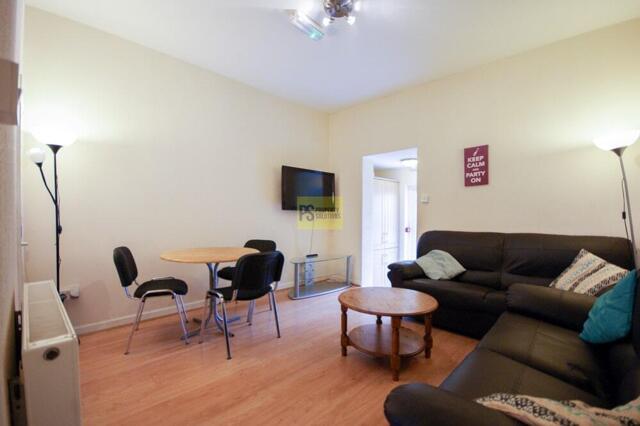 Tiverton Road, Selly Oak, 6 Bedroom Terraced