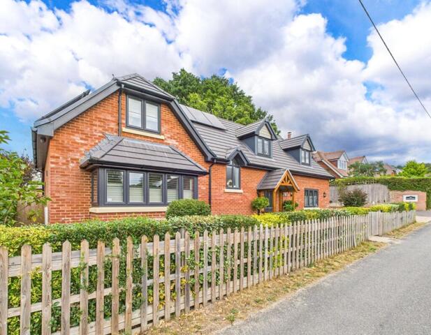 Bransgore, Poplar Lane, Christchurch, 4 Bedroom Detached