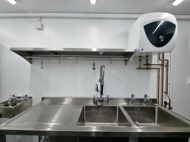 Gainsborough Square, Bristol, Hospitality Facility To