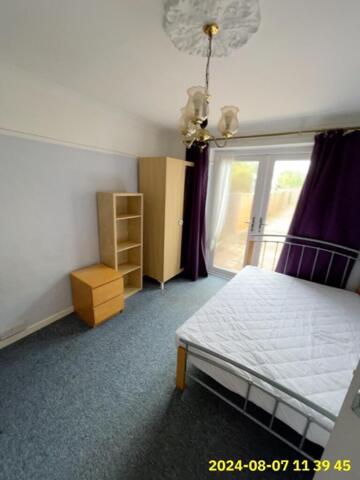 Filton Avenue, Horfield, 5 Bedroom Terraced