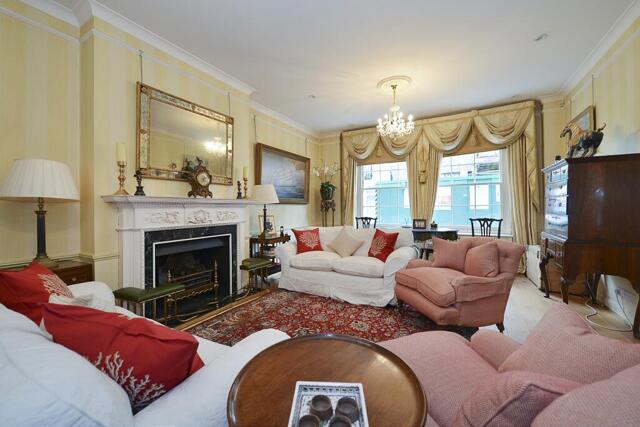 Ennismore Mews, Kensington And Chelsea, 5 Bedroom House