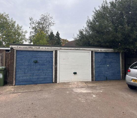 Garages And Land At Giffard Drive, Farnborough, Garage For Sale