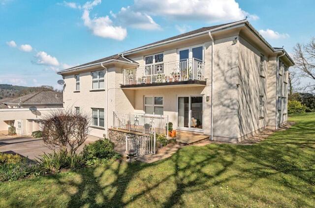 Salcombe Hill Road, Sidmouth, 2 Bedroom Apartment