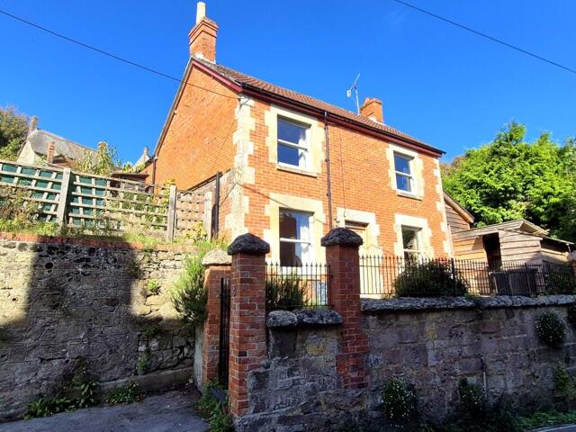 Layton Lane, Shaftesbury, 3 Bedroom Detached