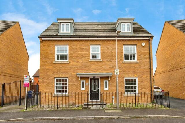Sachfield Drive, Chafford Hundred, 5 Bedroom Detached