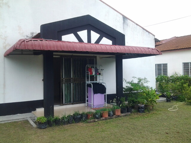 Sungkai, Room For Rent