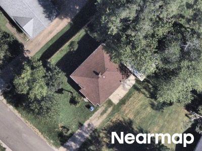 Nd St, East Moline, Foreclosure Single-family Home