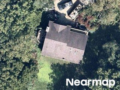 Adamdale Dr, Menomonee Falls, Preforeclosure Single-family Home