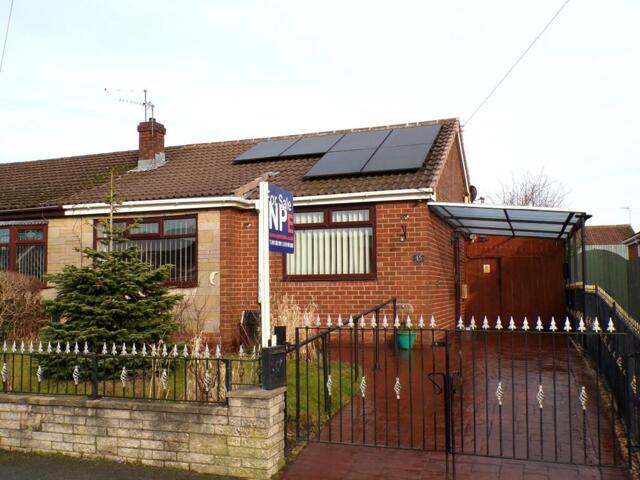 Knowl Street, Hollinwood, 2 Bedroom Semi-detached