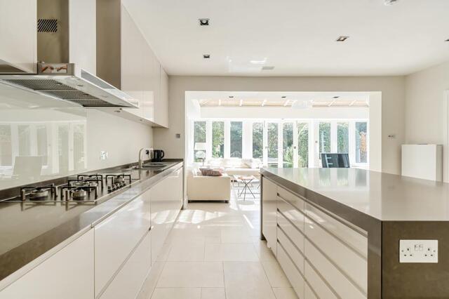 Boundary Road, St Johns Wood, 4 Bedroom Detached