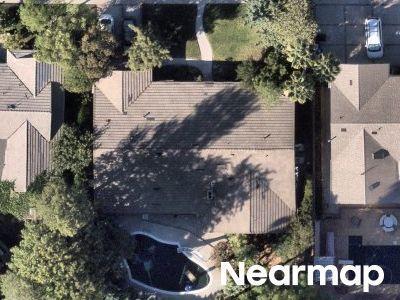 Olympia St, Northridge, Preforeclosure Single-family Home