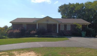 Lock  Rd, Fosters, Foreclosure Single-family Home
