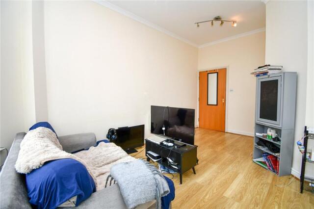 Cross Street, Birkenhead, 1 Bedroom Flat