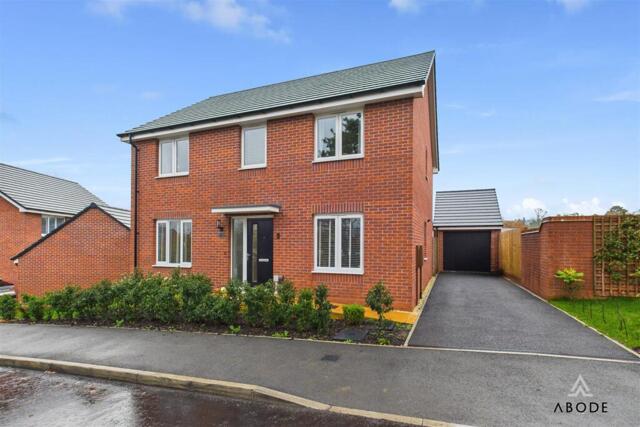 Willslock Road, Uttoxeter, 4 Bedroom Detached Willslock Road, Uttoxeter, 4 Bedroom Detached