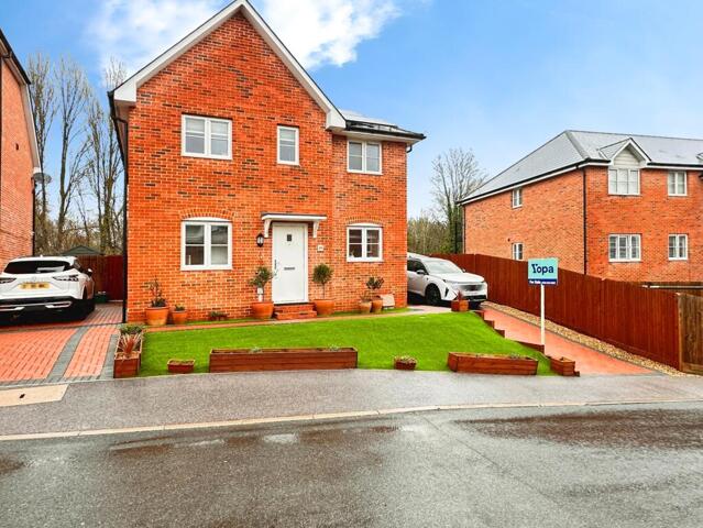 Carmelite Road, Aylesford, 4 Bedroom Detached