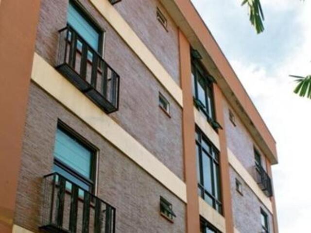 Haig Street, Manila, The Lyric Apartelle