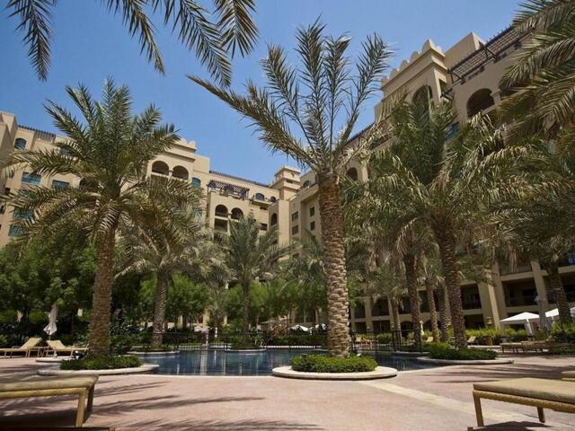 Palm Jumeirah, Dubai, Beach Residence, Palm