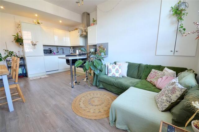 London Road, East Grinstead, 1 Bedroom Apartment