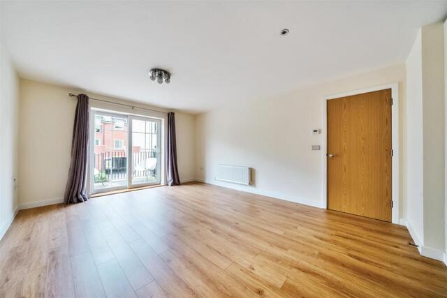 Eden Road, Dunton Green, 1 Bedroom Apartment