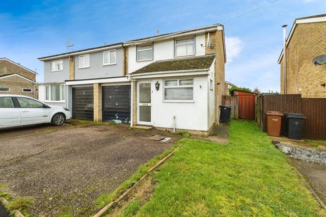 St. Leonards Close, Scole, 3 Bedroom Semi-detached