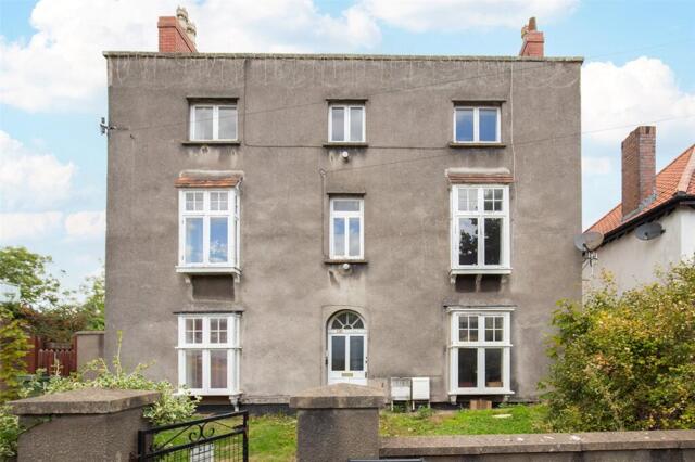 Westbury Road, Westbury-on-trym, 4 Bedroom Maisonette