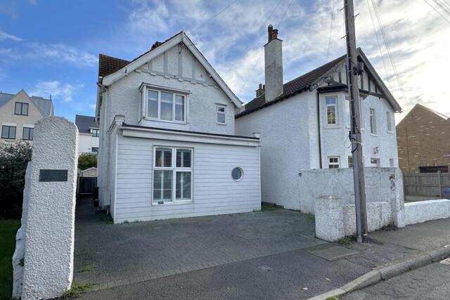Sandown Road, Deal, 3 Bedroom Detached