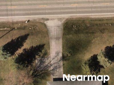 E Paulding Rd, Fort Wayne, Preforeclosure Single-family Home