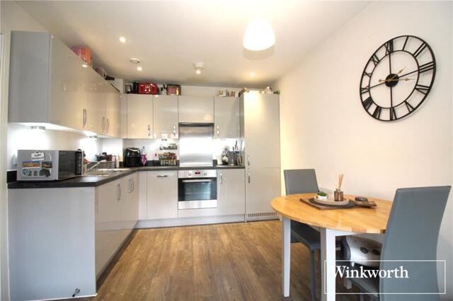 Holmesley Road, Borehamwood, 2 Bedroom Apartment Holmesley Road, Borehamwood, 2 Bedroom Apartment