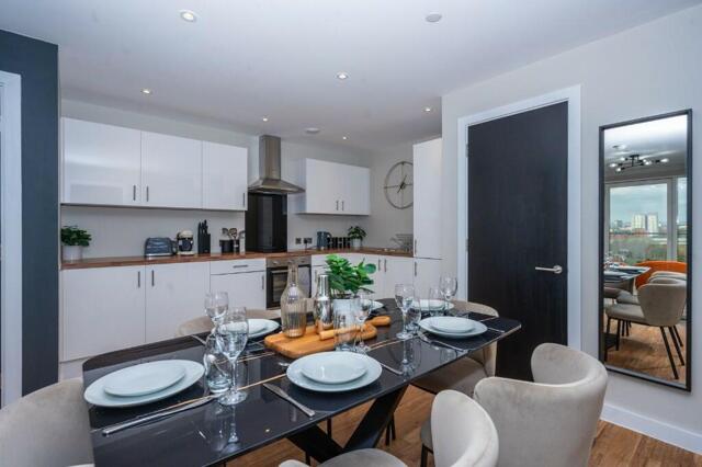 Pomona Strand, Manchester, 3 Bedroom Apartment