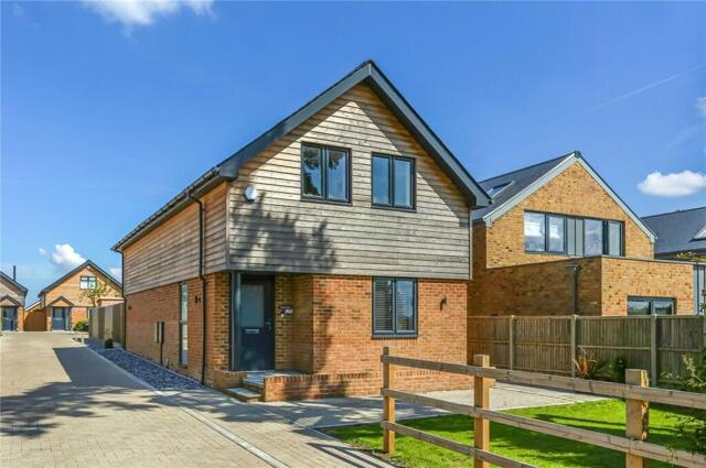 South Wonston, Downs Road, Winchester, 3 Bedroom Detached