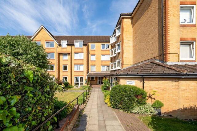 Cassio Road, Homemanor House, Watford, 2 Bedroom Apartment Cassio Road, Homemanor House, Watford, 2 Bedroom Apartment