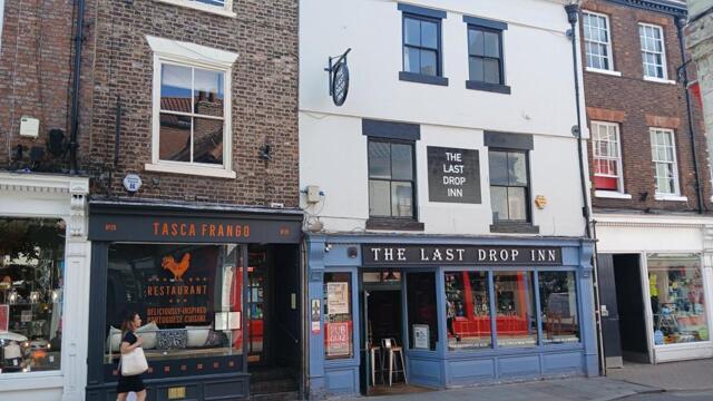 27 Colliergate, The Last Drop Inn, York, Pub To Lease