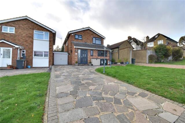 Croxley Green, Sycamore Approach, Rickmansworth, 3 Bedroom Detached