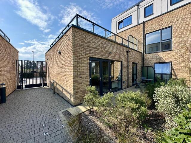 Fountain Way, Salisbury, 2 Bedroom Retirement Fountain Way, Salisbury, 2 Bedroom Retirement