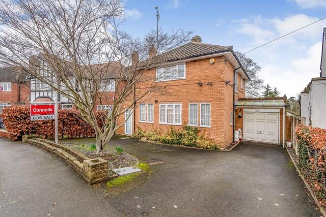 York Avenue, Finchfield, 3 Bedroom Detached