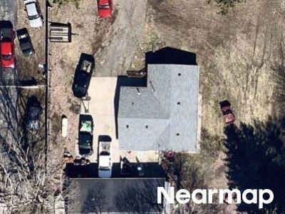 W Burt Rd, Montrose, Foreclosure Single-family Home