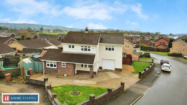 Beaumaris Way, Grove Park, 4 Bedroom Detached Beaumaris Way, Grove Park, 4 Bedroom Detached