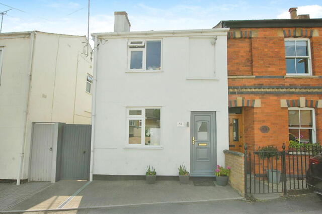 Ryeworth Road, Charlton Kings, 3 Bedroom Semi-detached