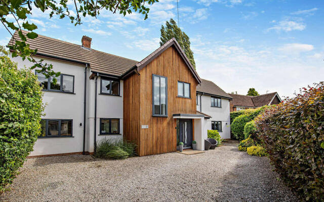 Meadow Way, Wilmslow, 4 Bedroom Detached Meadow Way, Wilmslow, 4 Bedroom Detached