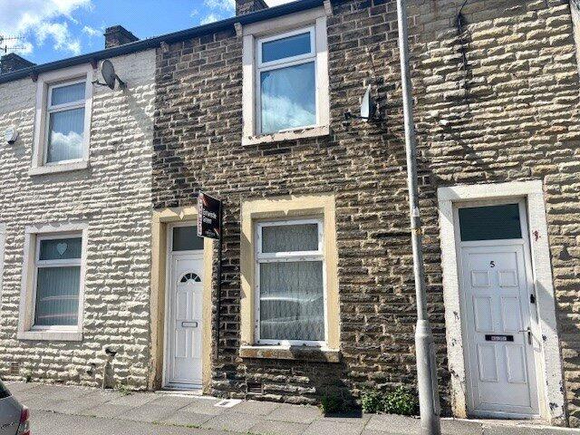Queen Victoria Road, Burnley, 2 Bedroom Terraced