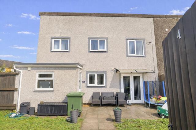 Maes-yr-onen, Nelson, 3 Bedroom End